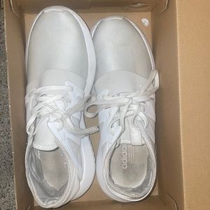 Womens tubular viral